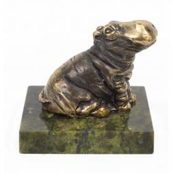 Статуэтка &amp;quot;Бегемот сидит&amp;quot; из бронзы и змеевика