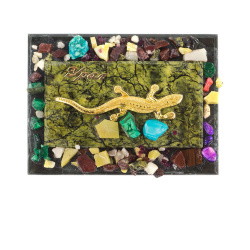 Магниты из камня